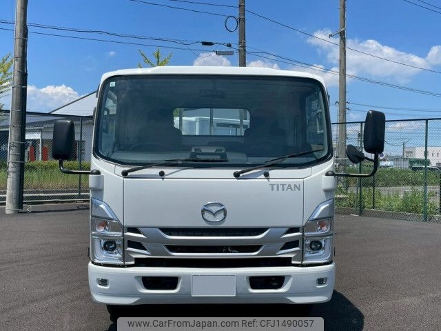 mazda titan 2024 CFJ1490057 image 2