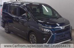 toyota voxy 2017 quick_quick_DBA-ZRR85W_0089651