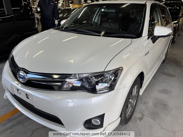 toyota corolla-fielder 2013 quick_quick_DAA-NKE165G_NKE165-7007099 image 1