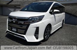 toyota noah 2017 -TOYOTA--Noah DBA-ZRR80W--ZRR80-0380489---TOYOTA--Noah DBA-ZRR80W--ZRR80-0380489-