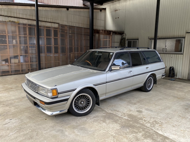 car_2838b355-d283-42f4-9c58-