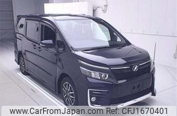 toyota voxy 2014 CFJ1670401