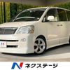 toyota noah 2005 -TOYOTA--Noah CBA-AZR60G--AZR60-0442827---TOYOTA--Noah CBA-AZR60G--AZR60-0442827- image 1