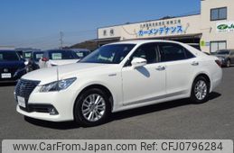 toyota crown-hybrid 2013 GOO_JP_700080015330250225004