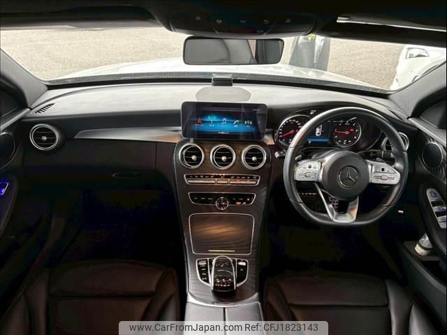 mercedes-benz c-class 2018 CFJ1823143 image 2