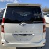 toyota noah 2004 MATEL_42580 image 26