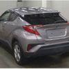 toyota c-hr 2017 quick_quick_DAA-ZYX10_ZYX10-2041855 image 4