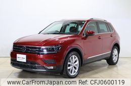 volkswagen tiguan 2018 -VOLKSWAGEN--VW Tiguan LDA-5NDFGF--WVGZZZ5NZJW963586---VOLKSWAGEN--VW Tiguan LDA-5NDFGF--WVGZZZ5NZJW963586-