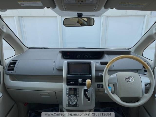 toyota noah 2009 -TOYOTA--Noah DBA-ZRR70W--ZRR70-0265193---TOYOTA--Noah DBA-ZRR70W--ZRR70-0265193- image 2