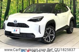 toyota yaris-cross 2023 CFJ1825837