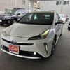 toyota prius 2019 quick_quick_DAA-ZVW51_6115883 image 2