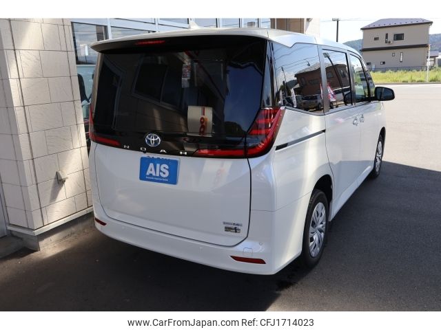 toyota noah 2023 CFJ1714023 image 2
