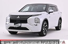 mitsubishi outlander-phev 2022 CFJ1674118