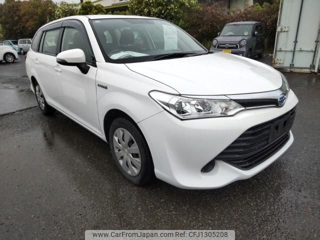 toyota corolla-fielder 2017 quick_quick_DAA-NKE165G_NKE165-7150191 image 2