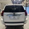 toyota land-cruiser-prado 2017 quick_quick_LDA-GDJ150W_GDJ150-0023020 image 10