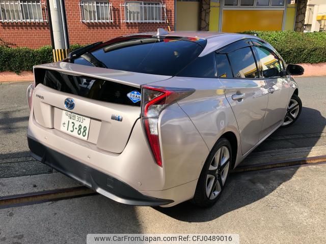 toyota prius 2016 quick_quick_ZVW51_ZVW51-8017608 image 2