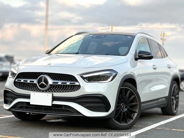 mercedes-benz gla-class 2020 quick_quick_3DA-247713M_W1N2477132J174771 image 1