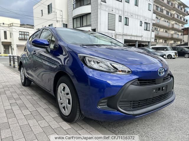 toyota aqua 2022 quick_quick_6AA-MXPK11_MXPK11-2082942 image 1