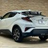 toyota c-hr 2017 quick_quick_DAA-ZYX10_ZYX10-2032442 image 17