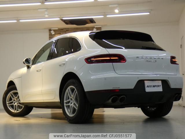 porsche macan 2018 quick_quick_95BCTM_WP1ZZZ95ZJLB34584 image 2