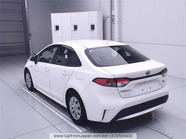 toyota corolla 2019 -TOYOTA--Corolla ZWE211-6013452---TOYOTA--Corolla ZWE211-6013452- image 2