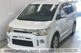 mitsubishi delica-d5 2012 CFJ1503220