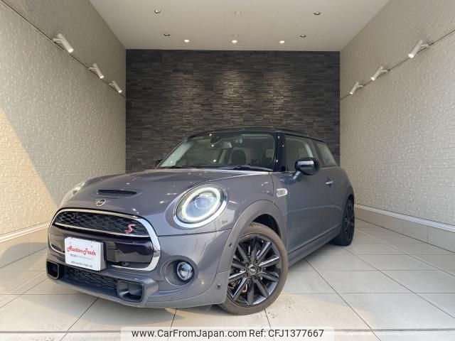 mini mini-others 2021 quick_quick_XR20MW_WMWXR52080N38638 image 1