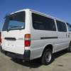 toyota hiace-van 2002 DAN113873 image 2