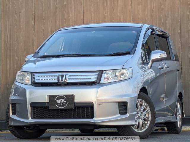 honda freed-spike-hybrid 2011 quick_quick_DAA-GP3_GP3-1008432 image 1