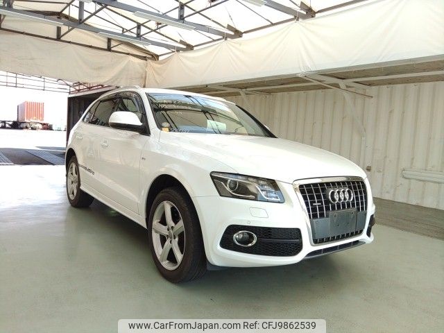 audi q5 2009 ENHANCEAUTO_1_ea283737 image 1