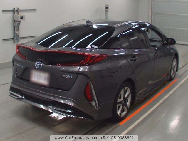 toyota prius-phv 2018 -TOYOTA--Prius PHV ZVW52-3072017---TOYOTA--Prius PHV ZVW52-3072017- image 2