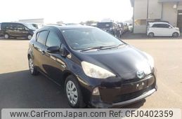 toyota aqua 2012 -TOYOTA--AQUA DAA-NHP10--NHP10-6070188---TOYOTA--AQUA DAA-NHP10--NHP10-6070188-