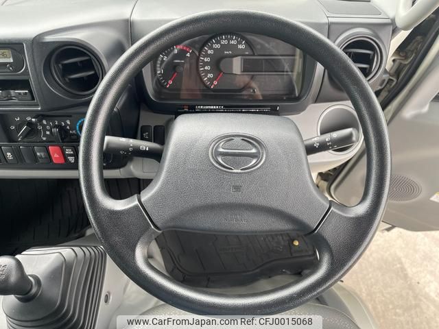 hino dutro 2019 GOO_NET_EXCHANGE_0401987A30240716W001 image 2