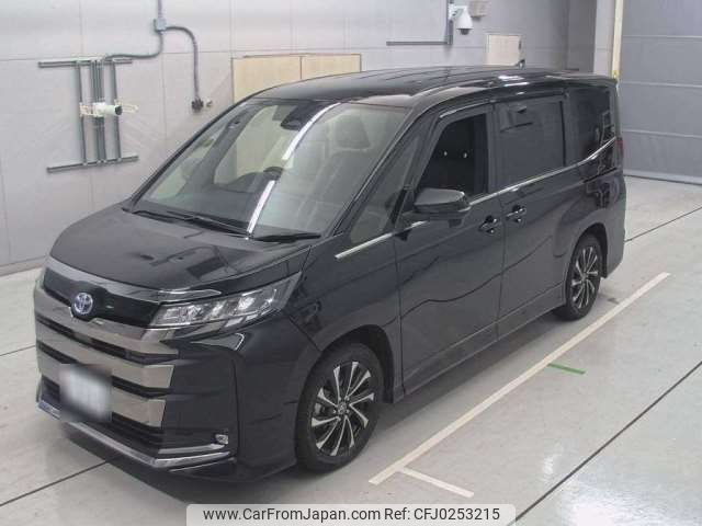 toyota noah 2023 -TOYOTA 【岐阜 303ﾅ2682】--Noah 6AA-ZWR90W--ZWR90-0107392---TOYOTA 【岐阜 303ﾅ2682】--Noah 6AA-ZWR90W--ZWR90-0107392- image 1