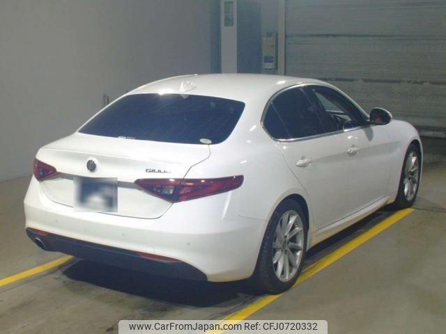 alfa-romeo giulia 2019 quick_quick_ABA-95220_ZAREAEKN7H7568649 image 2