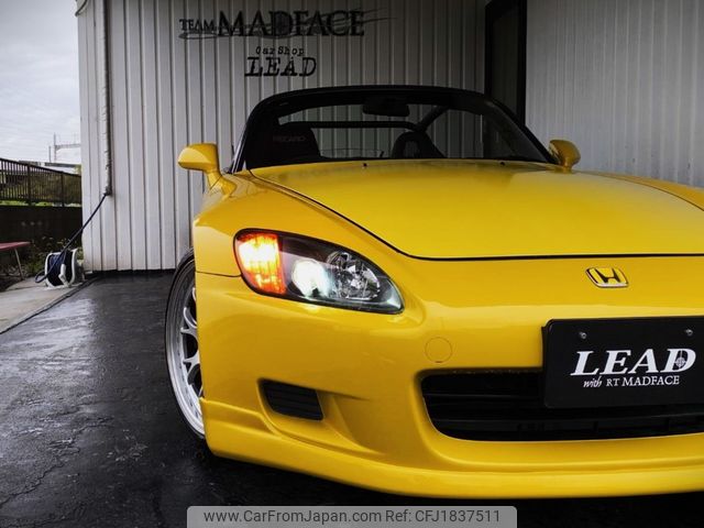 honda s2000 1999 CFJ1837511 image 2