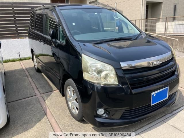 toyota noah 2008 -TOYOTA--Noah DBA-ZRR70W--ZRR70-0052365---TOYOTA--Noah DBA-ZRR70W--ZRR70-0052365- image 1