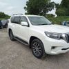 toyota land-cruiser-prado 2017 -TOYOTA--Land Cruiser Prado LDA-GDJ151W--GDJ151-0005456---TOYOTA--Land Cruiser Prado LDA-GDJ151W--GDJ151-0005456- image 19