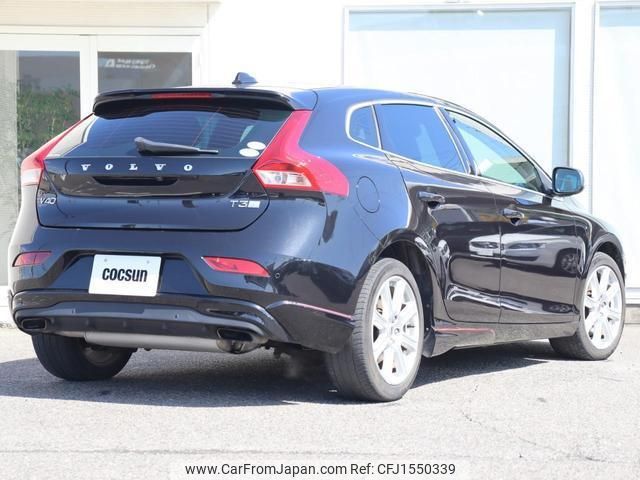 volvo v40 2019 CFJ1550339 image 2