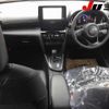 toyota yaris-cross 2025 CFJ1749912 image 9
