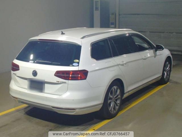 volkswagen passat-variant 2016 quick_quick_DBA-3CCZE_WVWZZZ3CZGE113956 image 2