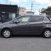 toyota vitz 2015 24112703 image 4