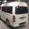 toyota hiace-van 2004 CFJ1782960 image 2