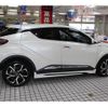 toyota c-hr 2017 quick_quick_DAA-ZYX10_ZYX10-2015687 image 14