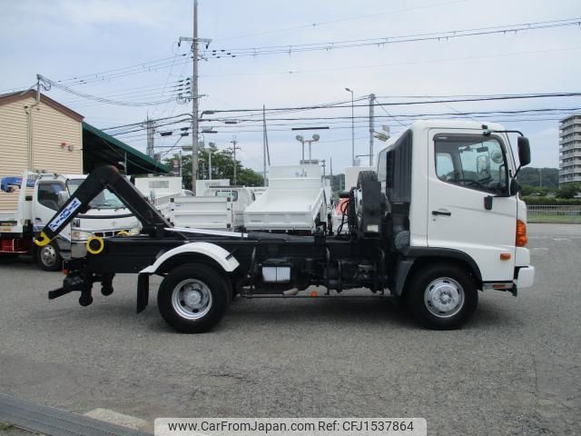hino ranger 2013 CFJ1537864 image 2