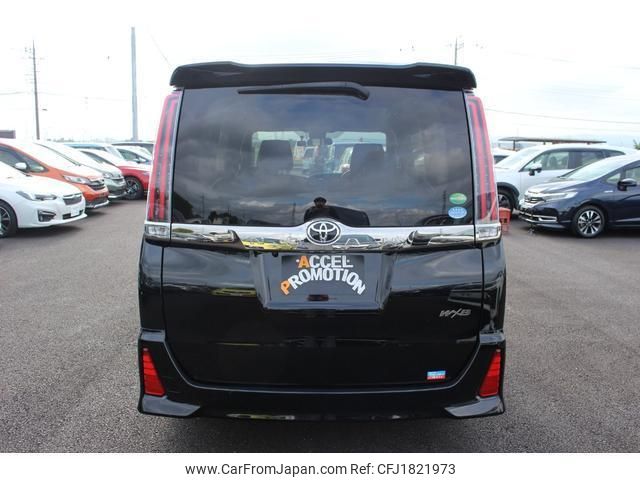 toyota noah 2019 CFJ1821973 image 2