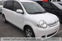 toyota sienta 2013 CFJ1778935