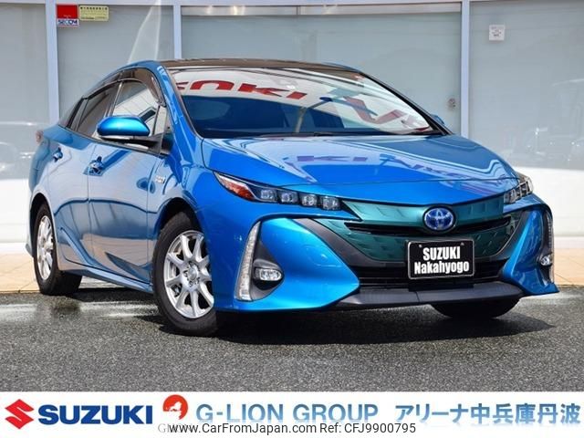 toyota prius-phv 2017 quick_quick_DLA-ZVW52_ZVW52-3025749 image 1