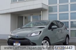 toyota aqua 2023 -TOYOTA--AQUA 6AA-MXPK11--MXPK11-2118673---TOYOTA--AQUA 6AA-MXPK11--MXPK11-2118673-