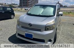 toyota voxy 2008 CFJ1647631